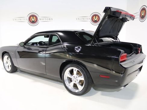 Used 2009 Dodge Challenger R/T image 38