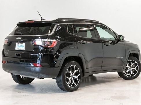 Certified 2025 Jeep Compass Limited AWD/4WD image 29