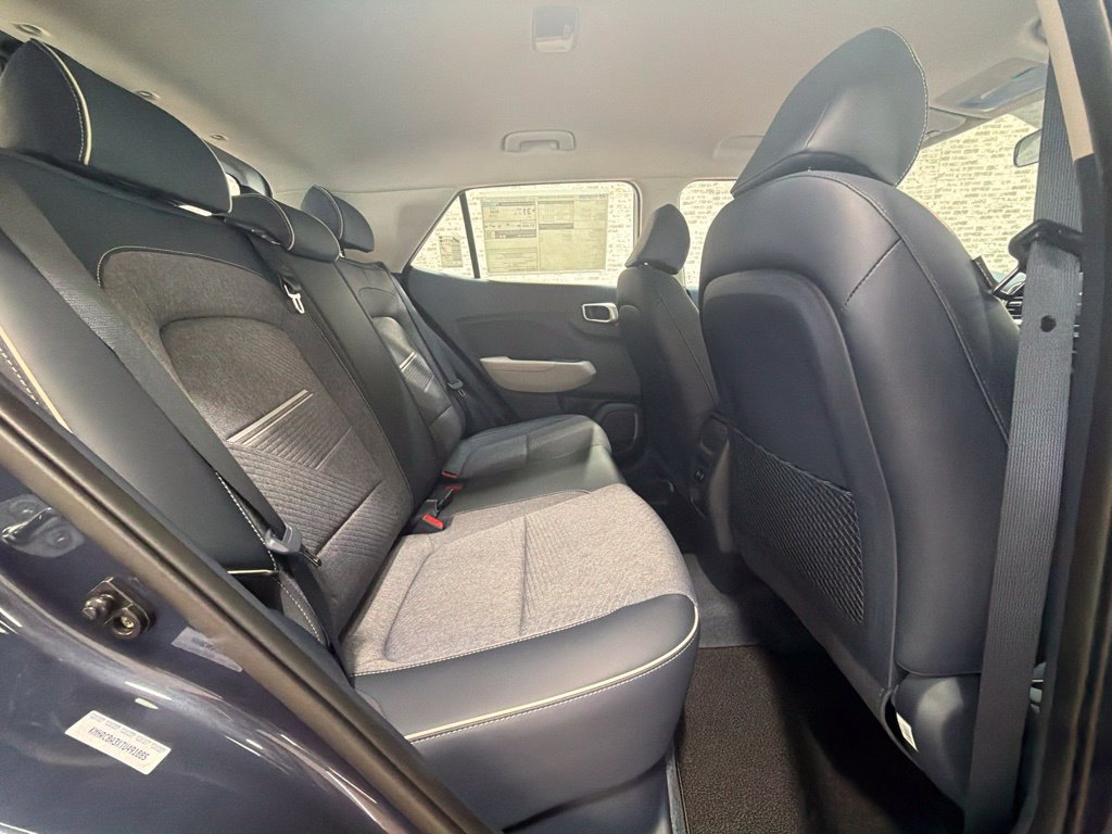 New 2026 Hyundai Venue SEL FWD image 12
