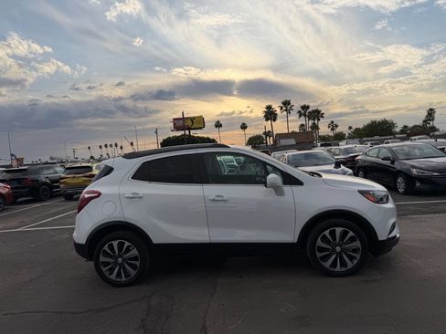 Used 2017 Buick Encore Premium image 12