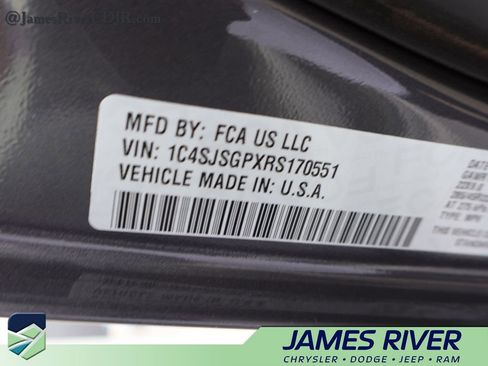 Used 2024 Jeep Grand Wagoneer L Series III AWD/4WD image 43
