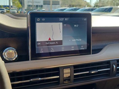 Certified 2022 Lincoln Corsair Reserve w/ Elements Package image 13