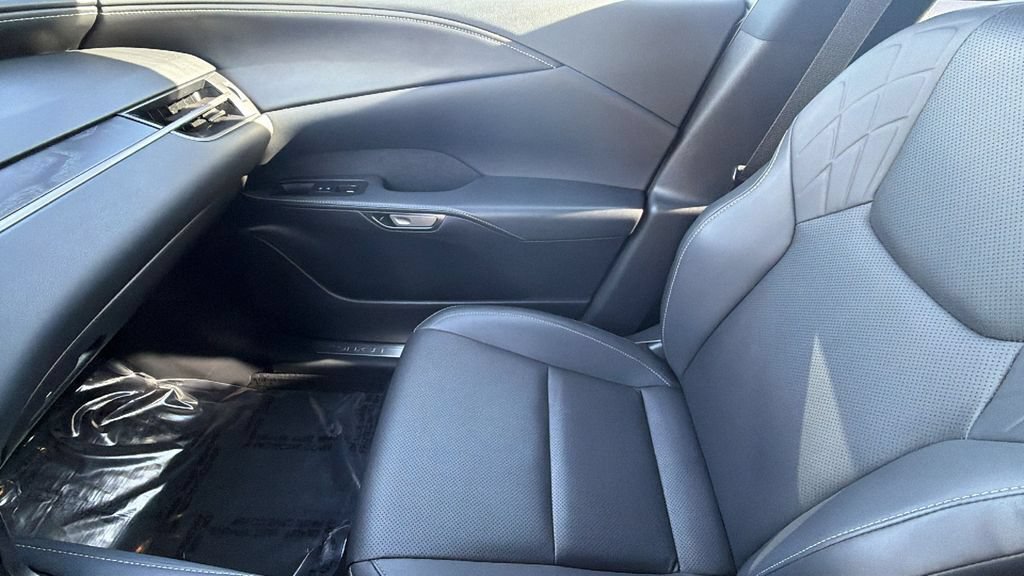 Used 2023 Lexus RX 350 Premium w/ Accessory Package AWD/4WD image 12