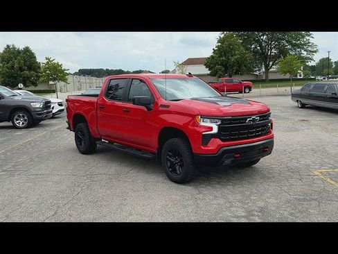 Used 2023 Chevrolet Silverado 1500 LT Trail Boss w/ Protection Package AWD/4WD image 30