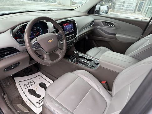 Used 2020 Chevrolet Traverse LT w/ LPO, Floor Liner Package image 10