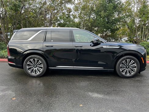 New 2026 Cadillac Escalade IQL Luxury image 6