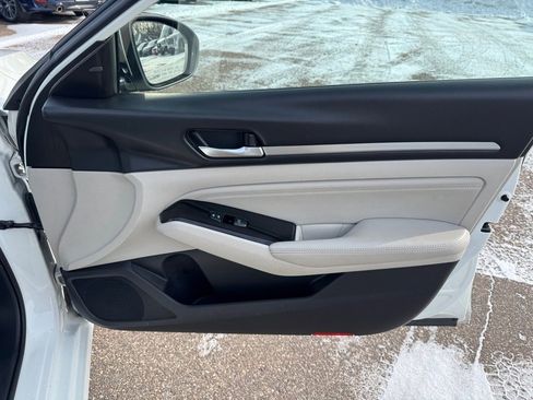 Used 2020 Nissan Altima 2.5 SL image 27