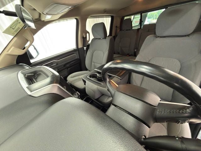 Used 2020 RAM 1500 Big Horn AWD/4WD image 5