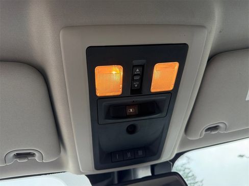 Used 2016 RAM 1500 Big Horn image 24