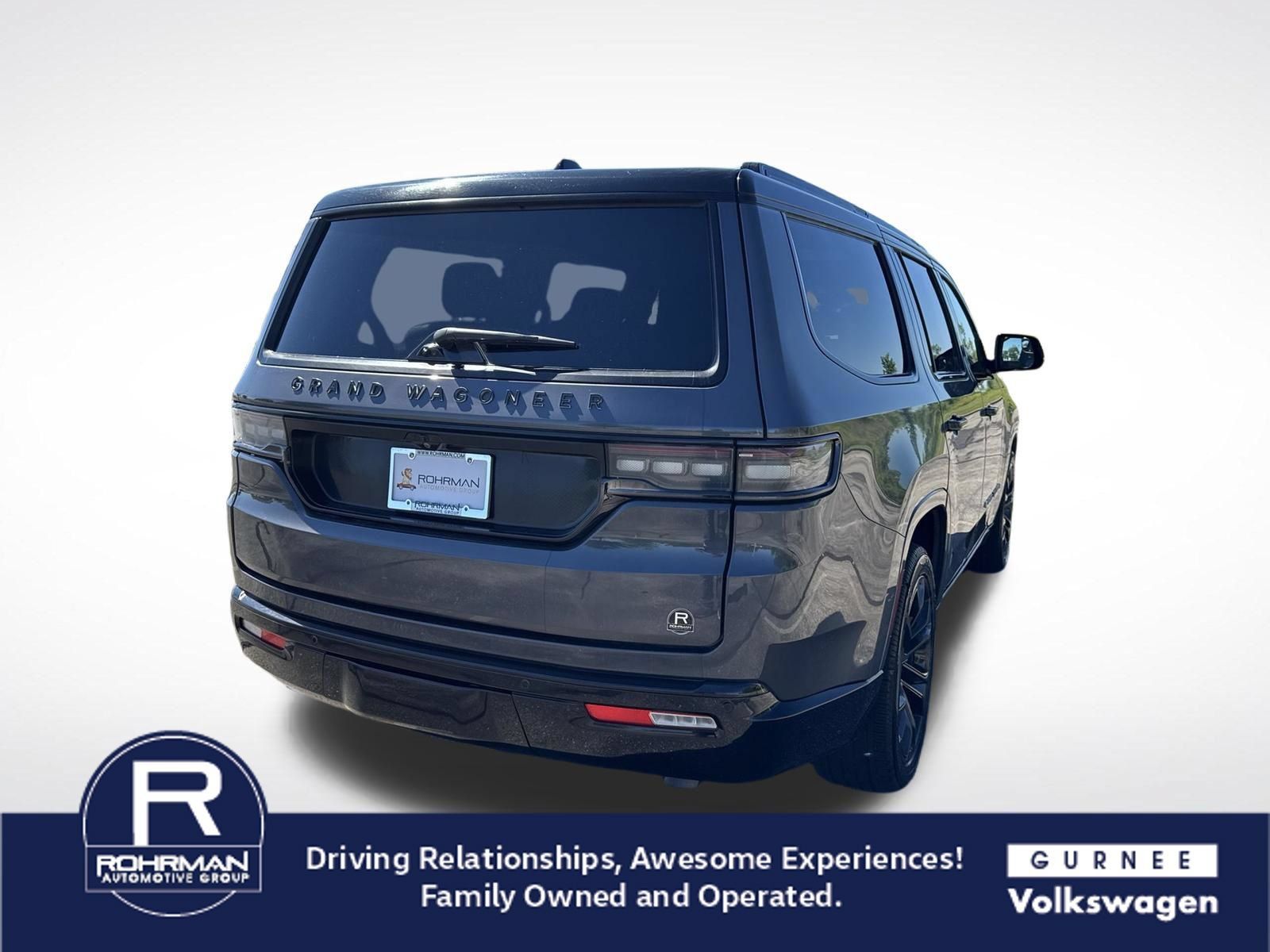 Used 2024 Jeep Grand Wagoneer Series II Obsidian w/ Quick Order Packagew 28T AWD/4WD image 4