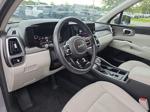 Certified 2023 Kia Sorento EX FWD image 15