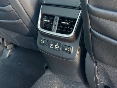 Used 2025 Subaru Legacy Touring XT AWD/4WD image 18