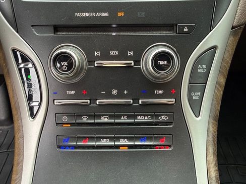 Used 2016 Lincoln MKX Reserve FWD image 10