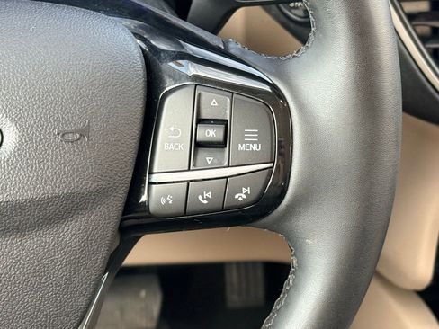 Used 2022 Ford Escape SEL w/ Technology Package image 25