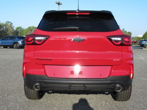 New 2026 Chevrolet TrailBlazer RS w/ Convenience Package FWD image 6