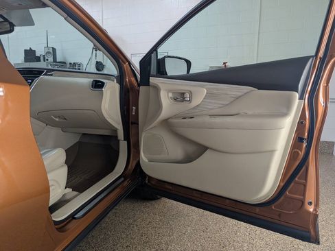 Used 2015 Nissan Murano Platinum AWD/4WD image 20