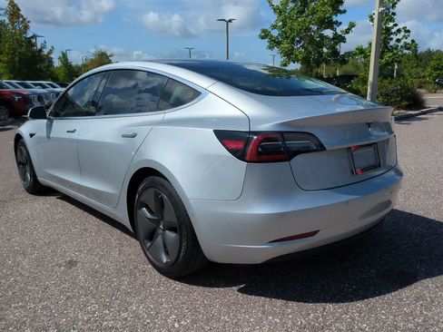 Used 2018 Tesla Model 3 RWD image 4