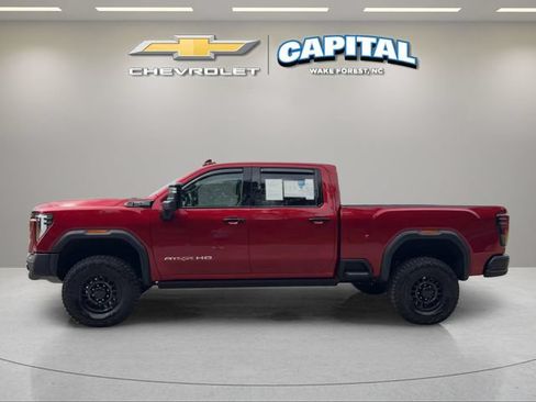 Used 2025 GMC Sierra 2500 AT4X w/ AT4X AEV Edition AWD/4WD image 2