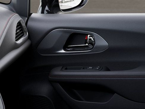 New 2027 Chrysler Pacifica Select FWD image 25