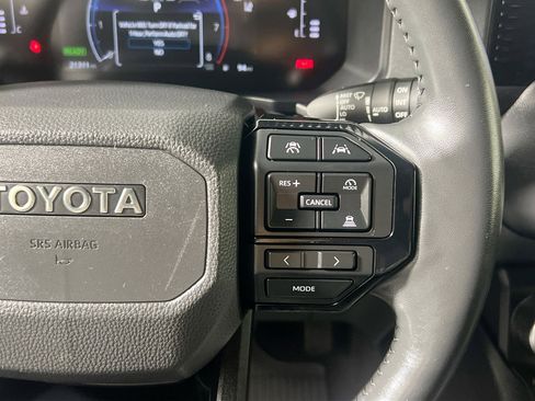 Used 2025 Toyota Land Cruiser 1958 image 18