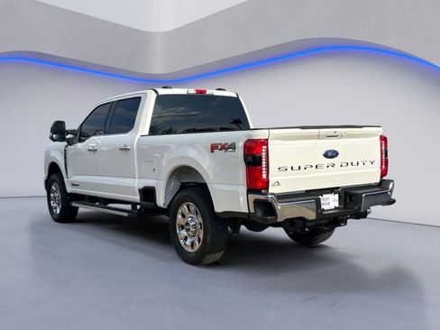 Used 2025 Ford F250 Lariat w/ Chrome Package image 11
