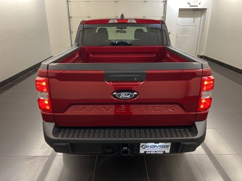 New 2025 Ford Maverick XLT w/ XLT Luxury Package image 5