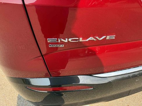 Used 2024 Buick Enclave Premium image 10