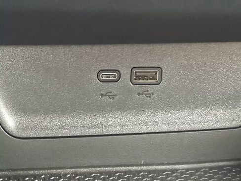 New 2026 Chevrolet Equinox ACTIV w/ Convenience Package III FWD image 21