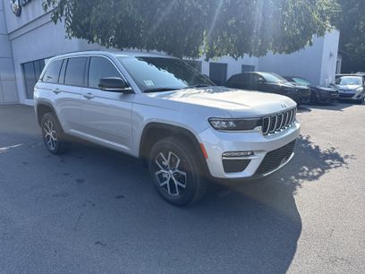 New 2025 Jeep Grand Cherokee Limited w/ Trailer Tow Package