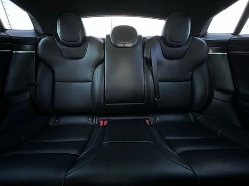 Used 2021 Tesla Model S Plaid image 37