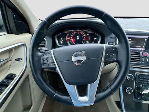 Used 2014 Volvo XC60 3.2 image 13