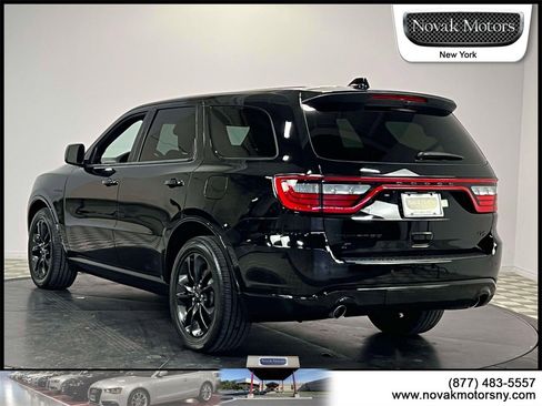 Used 2022 Dodge Durango R/T w/ Blacktop Package image 6