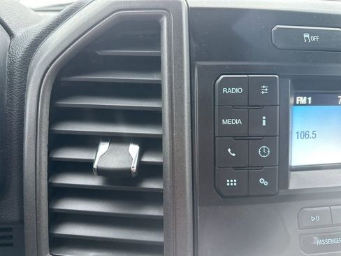 Used 2022 Ford F250 XL w/ Power Equipment Group image 16