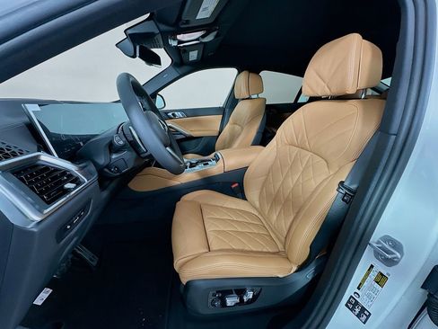 New 2026 BMW X6 xDrive40i w/ Climate Comfort Package image 16