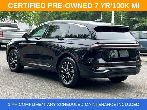 Certified 2024 Lincoln Nautilus Premier AWD/4WD image 4