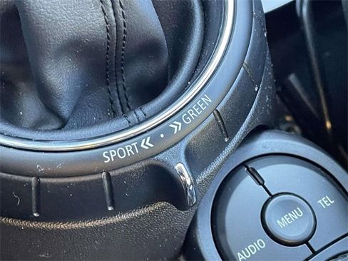 Used 2017 MINI Cooper Convertible image 26