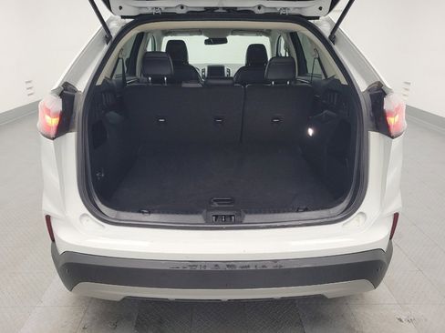 Used 2024 Ford Edge SEL image 29