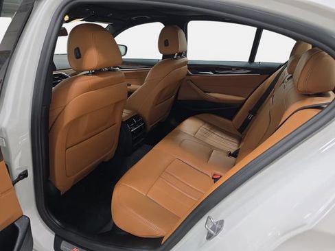 Used 2019 BMW 540i xDrive w/ Premium Package AWD/4WD image 12