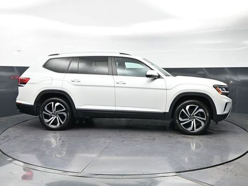 Used 2023 Volkswagen Atlas SEL AWD/4WD image 4
