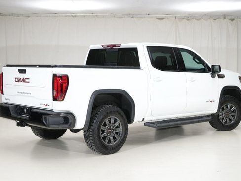 Used 2024 GMC Sierra 1500 AT4X image 19