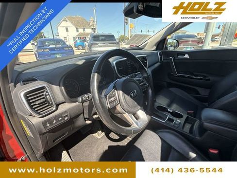 Used 2020 Kia Sportage EX w/ Option Group 15 image 10