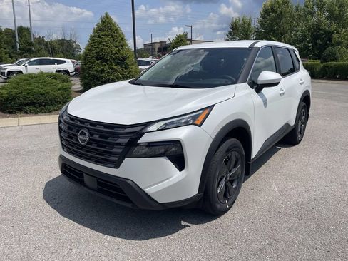 New 2026 Nissan Rogue SV AWD/4WD image 7