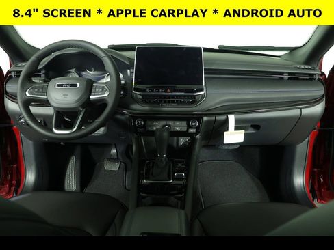 New 2026 Jeep Compass Latitude image 5