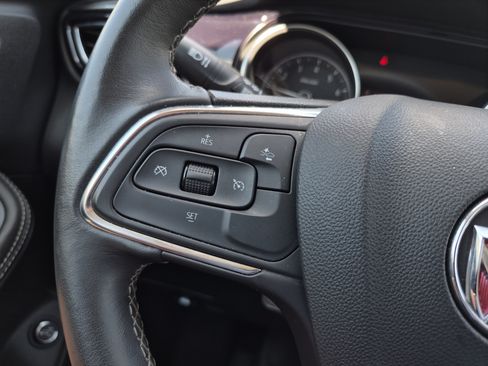 Used 2023 Buick Encore GX Select w/ Experience Buick Package FWD image 18