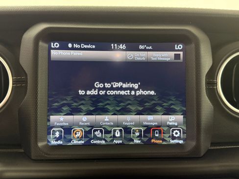 Used 2020 Jeep Wrangler Unlimited Sahara AWD/4WD image 22