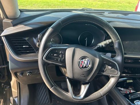 Used 2022 Buick Envision Preferred FWD image 5