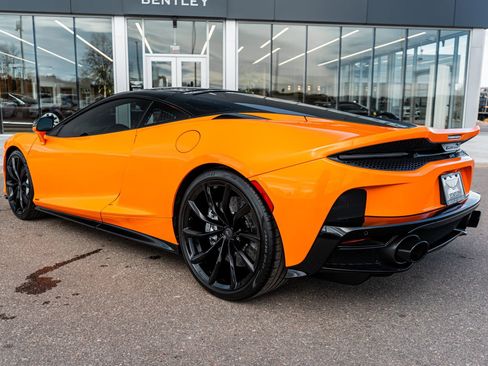 Used 2025 McLaren GTS image 8