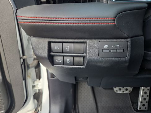 Certified 2020 Toyota Avalon TRD image 31