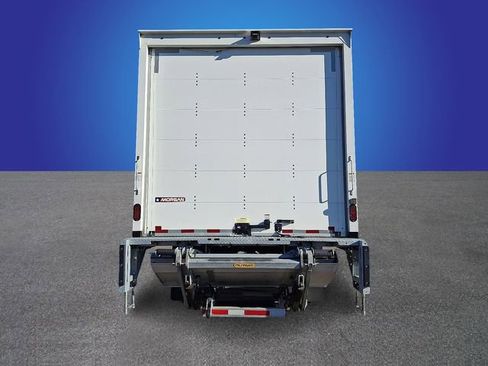 Used 2023 Ford F650 2WD Regular Cab Super Duty image 5