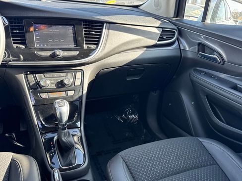 Used 2022 Buick Encore Preferred w/ Safety Package image 33